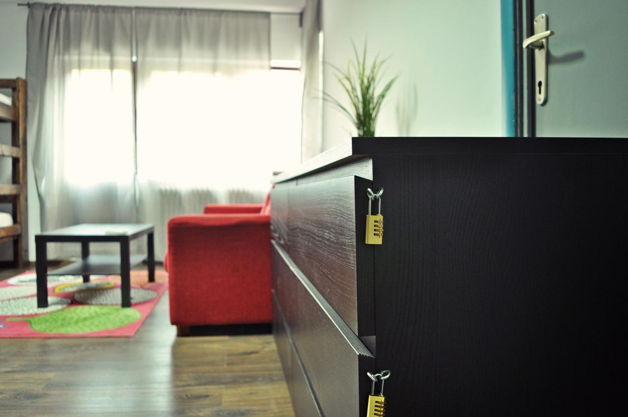 Globe Hostel Bucureşti Eksteriør bilde