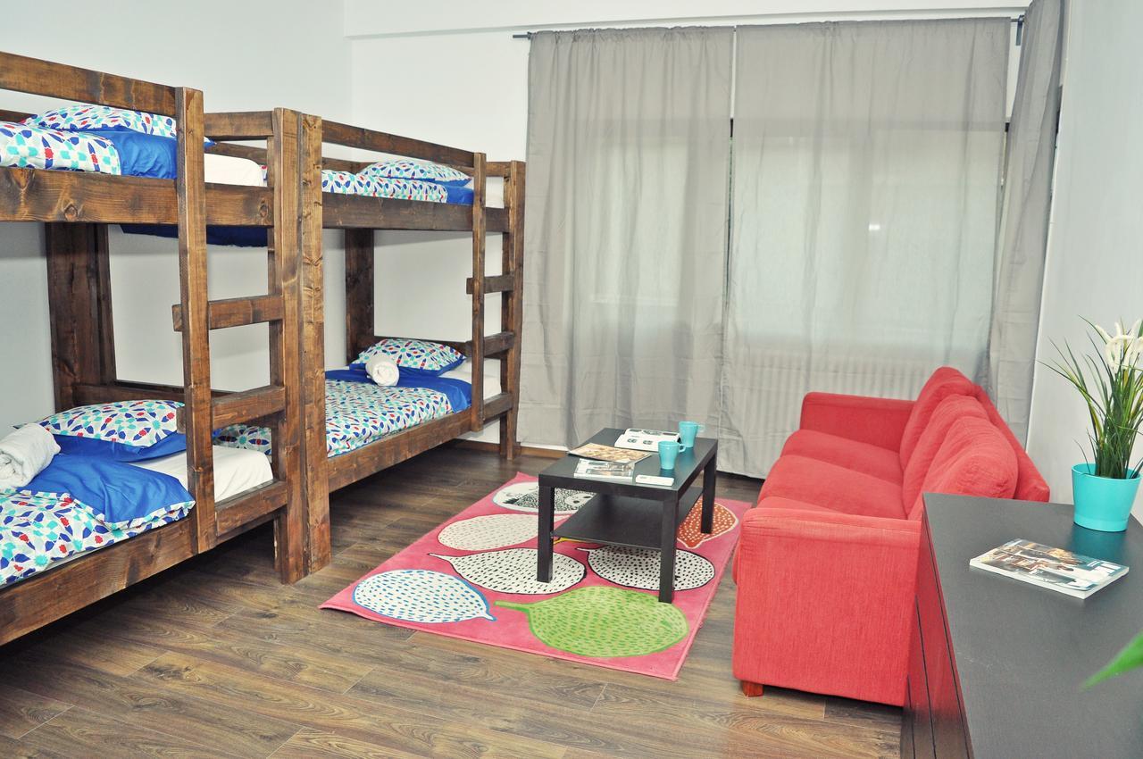 Globe Hostel Bucureşti Eksteriør bilde