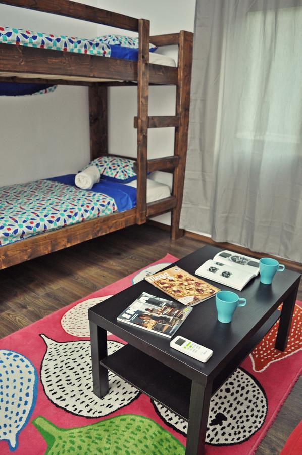 Globe Hostel Bucureşti Eksteriør bilde