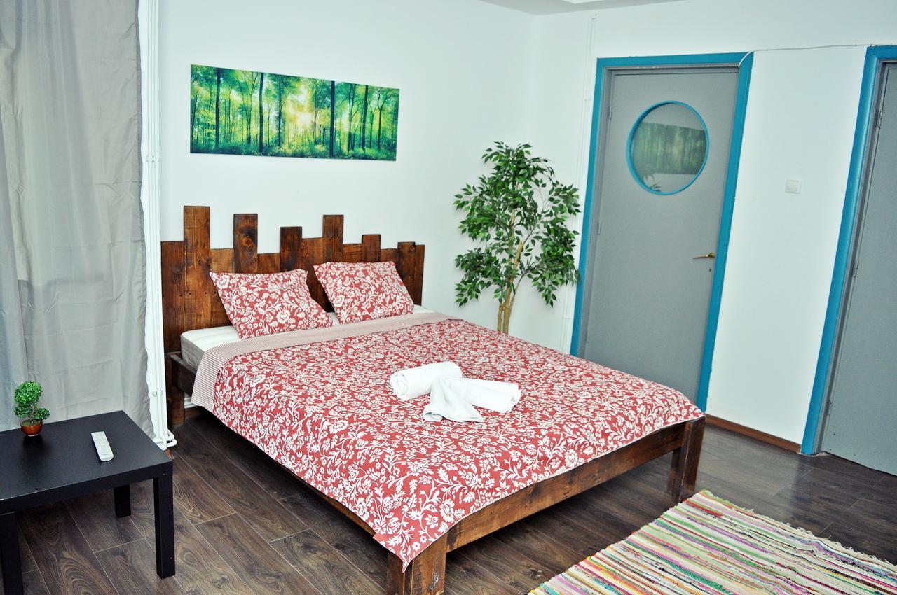 Globe Hostel Bucureşti Eksteriør bilde